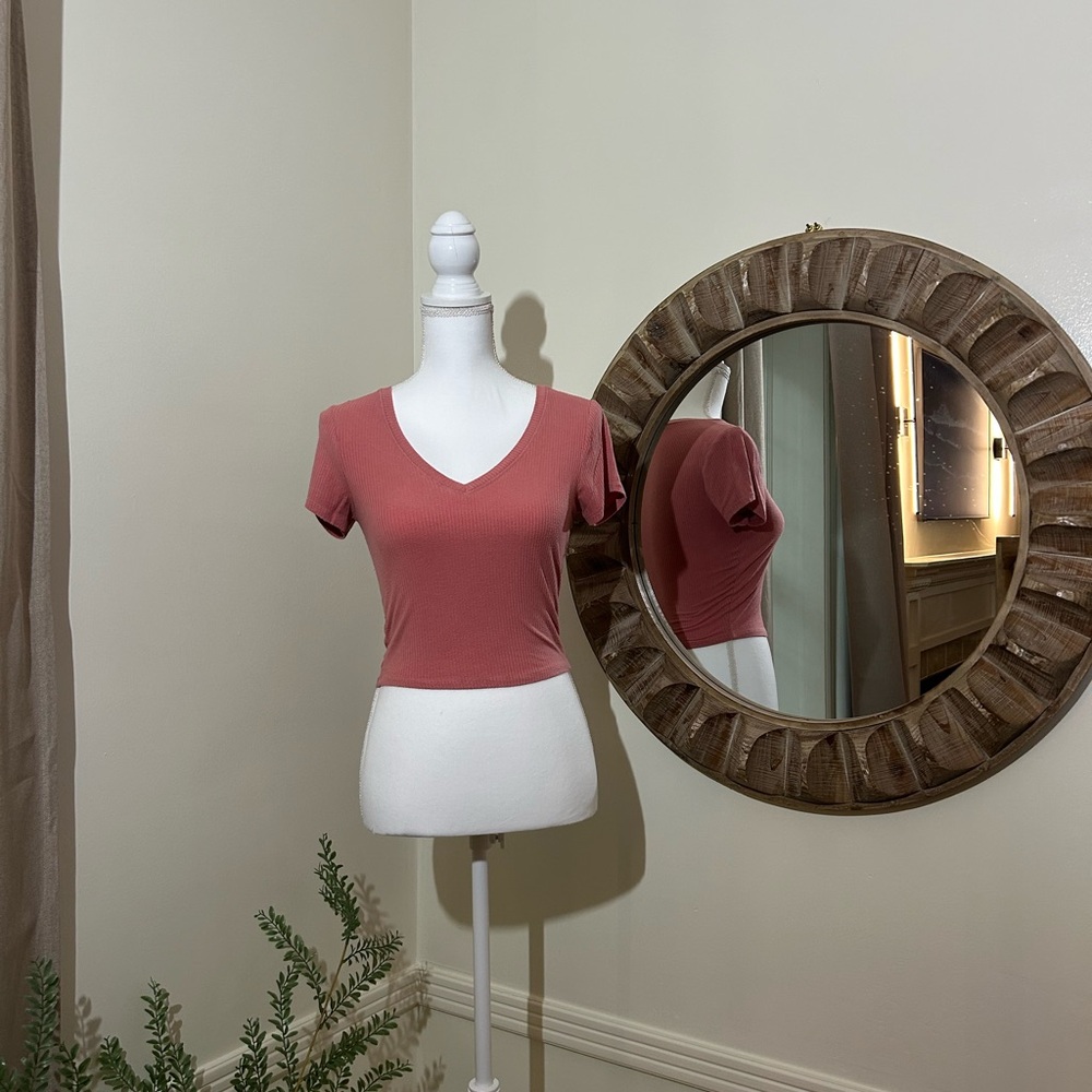 Bozzolo V-Neck Crop Top - Dusty Pink